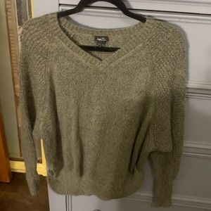 Rue 21 sweater